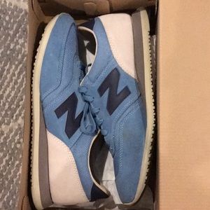 NB classic in blue